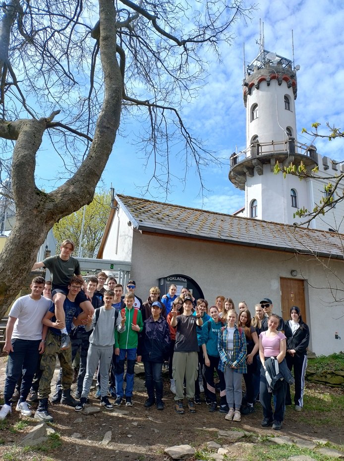 Exkurze studentů žateckého gymnázia na Milešovku